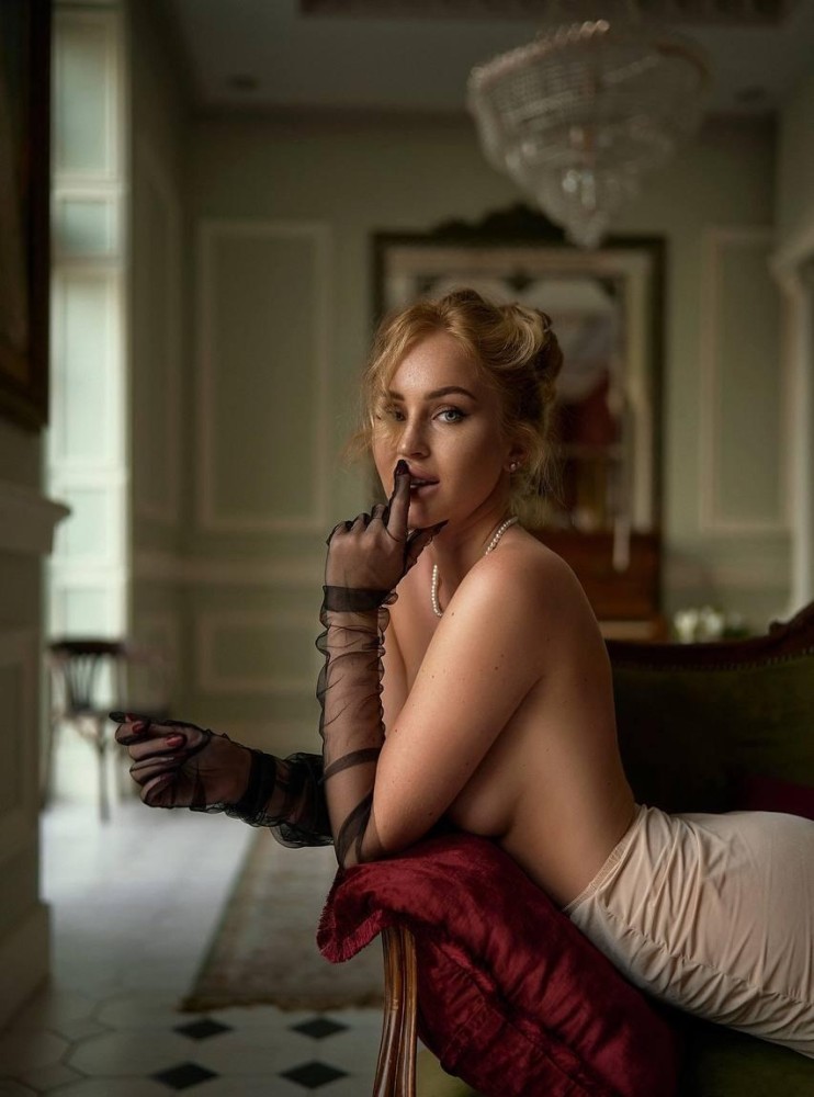 Индивидуалка Кристиночка фото № 2 в городе Судак